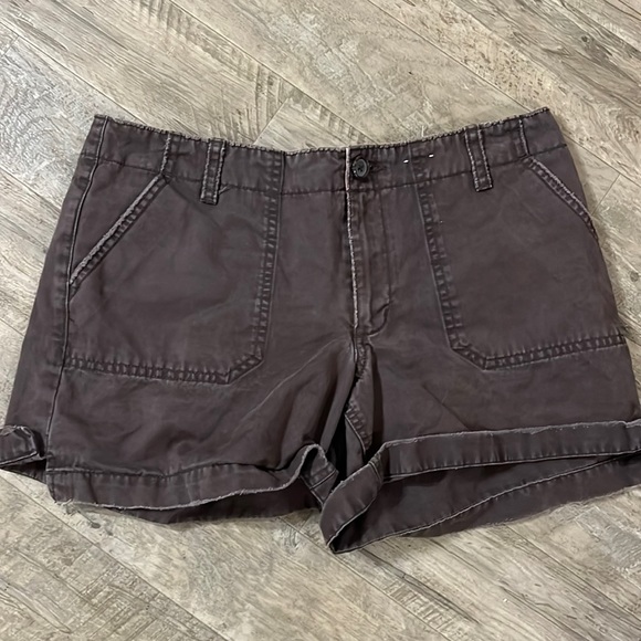 Old Navy Pants - Old navy shorts